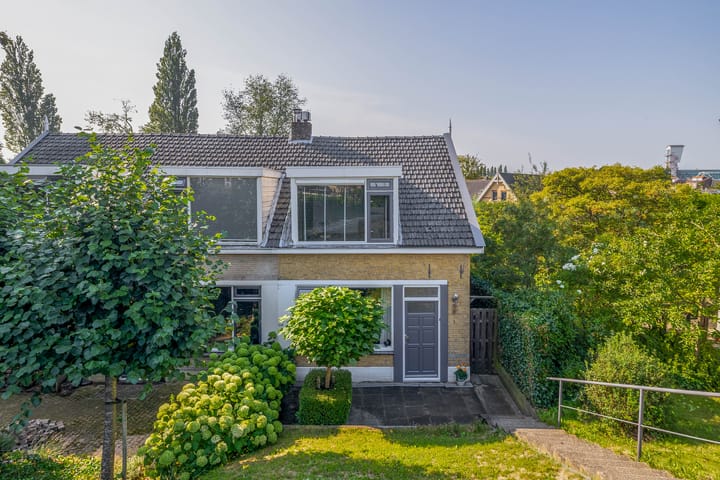 IJsseldijk 336 in Krimpen aan den IJssel foto