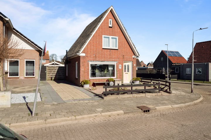 IJsselmeerstraat 40 in Den Oever foto