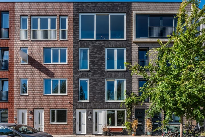 IJsselmeerstraat 68A in Amsterdam foto