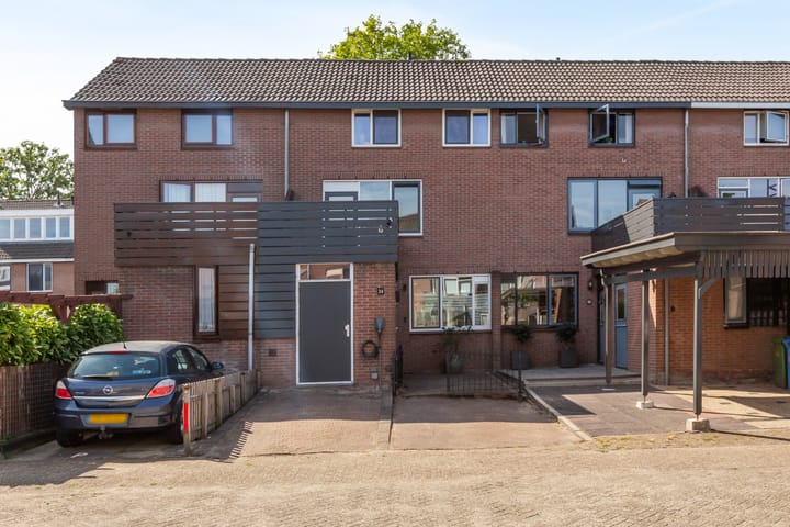 IJsseloord 34 in Woerden foto