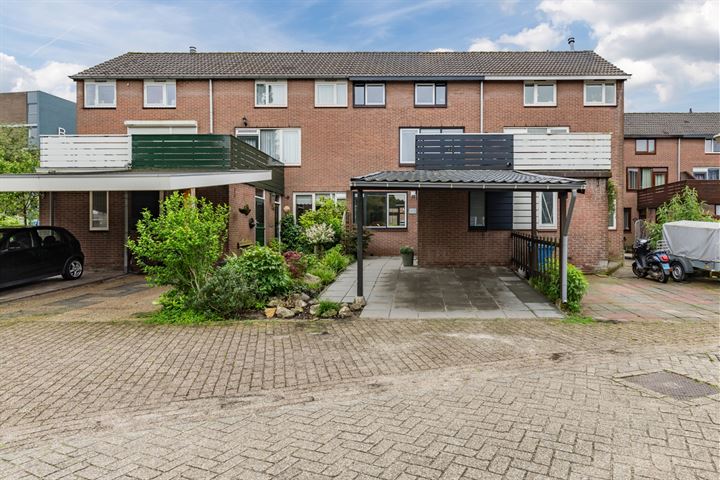 IJsseloord 37 in Woerden foto
