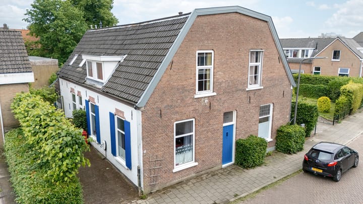 IJsselstraat 11 in Velp foto