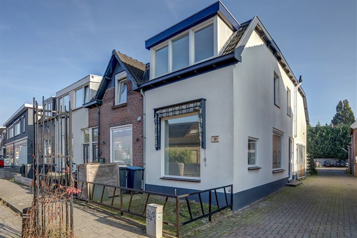 IJsselstraat 49 in Velp foto