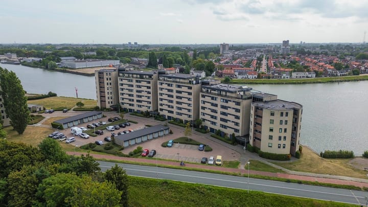 IJsselzoom 72 in Capelle aan den IJssel foto