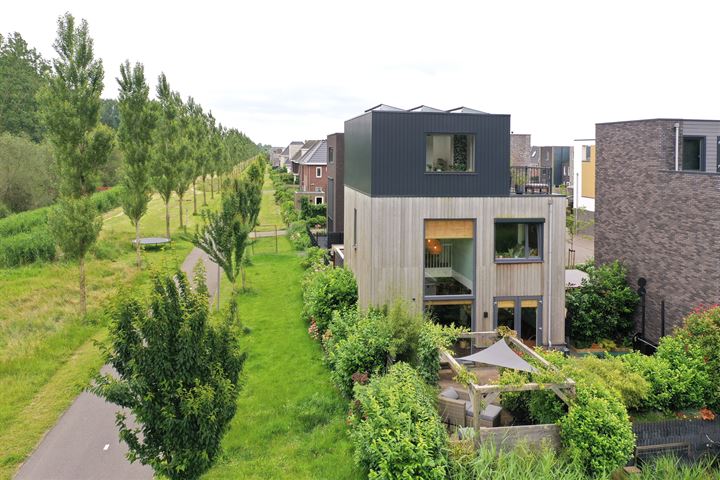 Ikihof 9 in Almere foto