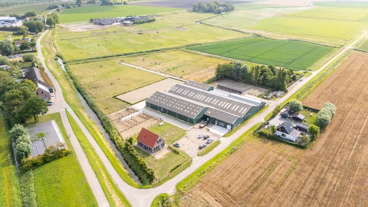 Ikkerseweg 2 in Hellevoetsluis foto