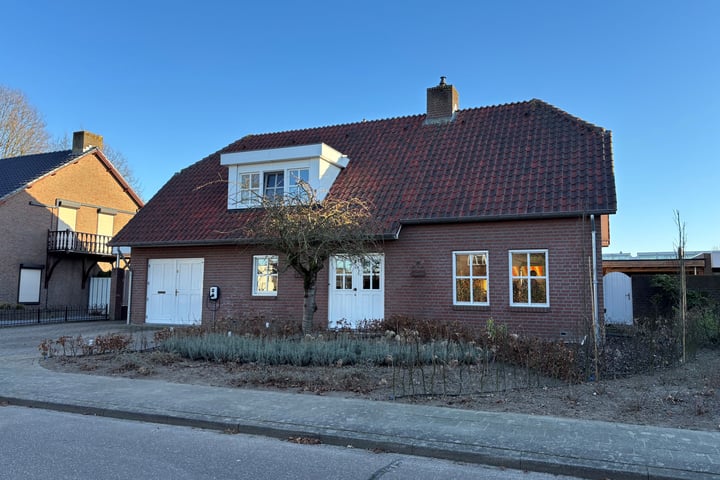 In het Tienderveld 11 in Heythuysen foto