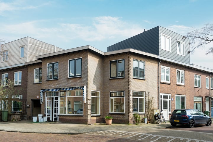 Indischestraat 100 in Haarlem foto
