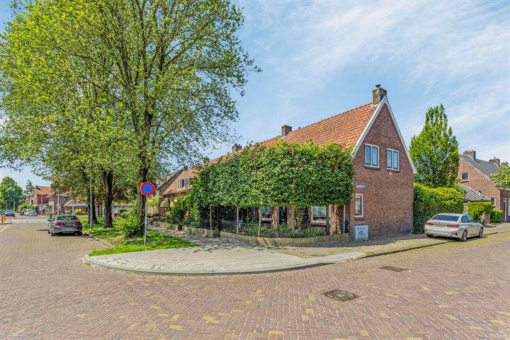 Industriestraat 174 in Hengelo foto