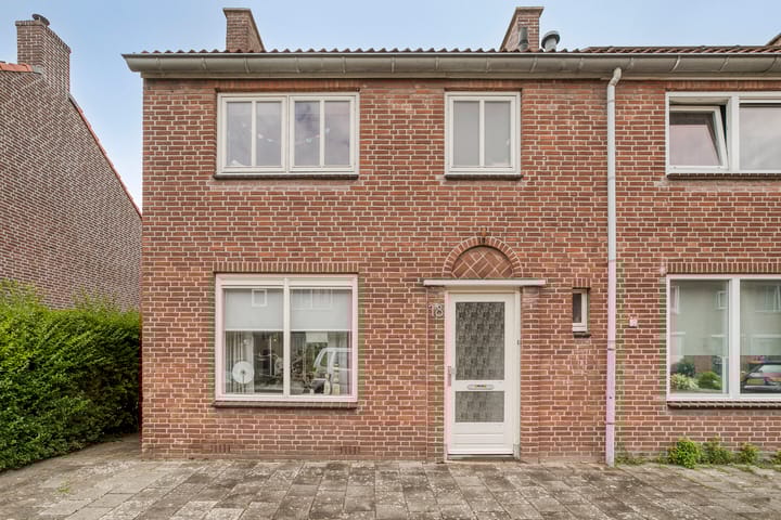 Foto van woning Ir. de Voogtstraat 18, Geertruidenberg