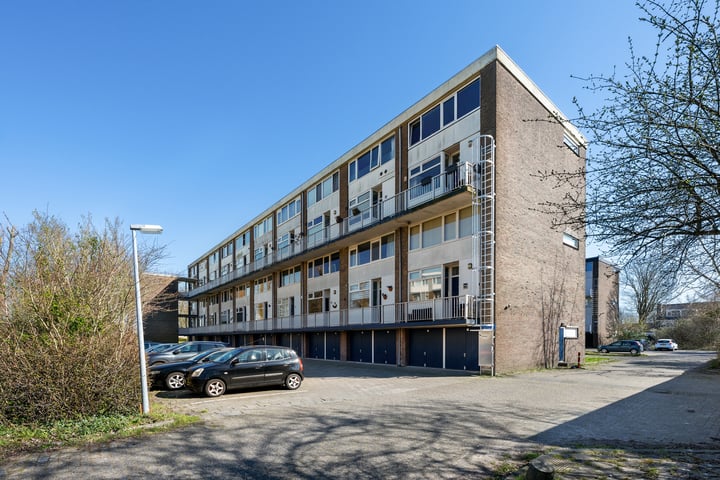Ir Lelystraat 12 in Nieuwerkerk aan den IJssel foto