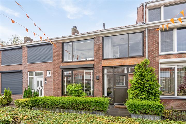 Irenelaan 28 in Vlijmen foto