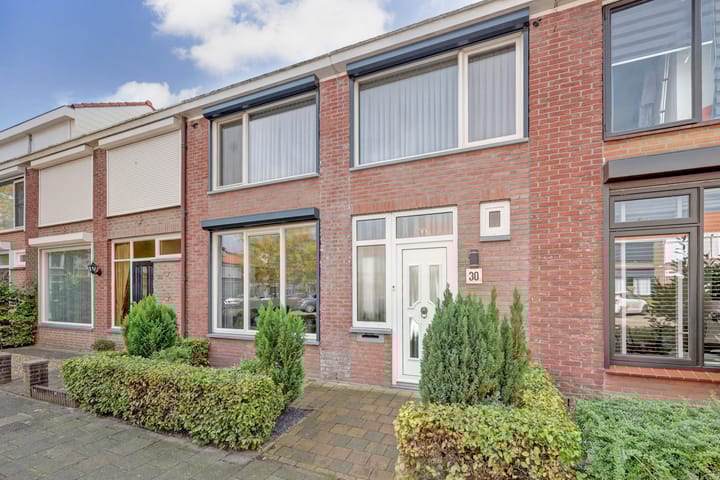 Irenelaan 30 in Vlijmen foto