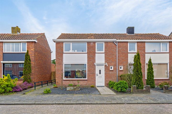Irenestraat 14 in Kloosterzande foto