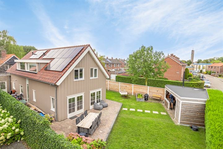 Irenestraat 26 in Moerdijk foto
