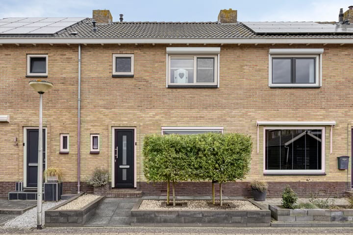 Irenestraat 42 in Lekkerkerk