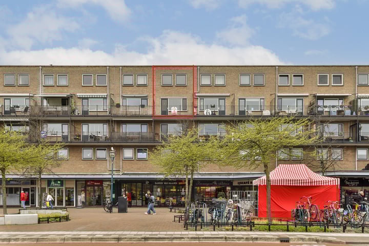 Irislaan 253 in Oegstgeest foto