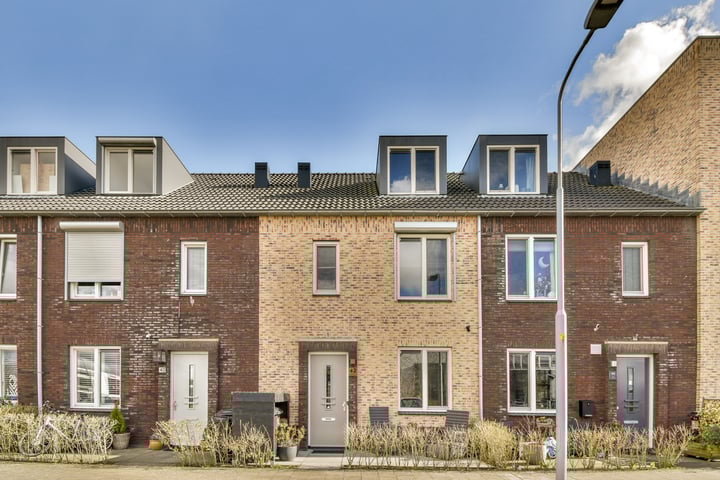 Irislaan 42 in Badhoevedorp foto