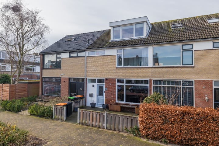 Irisstraat 13 in Katwijk foto