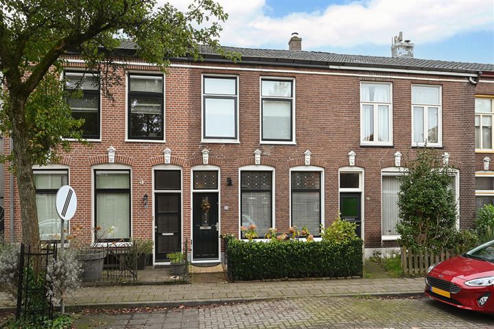 Irisstraat 14 in Hilversum foto