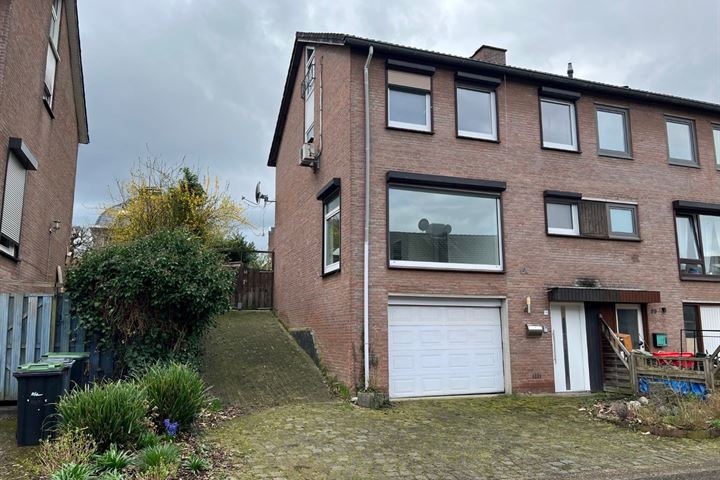 Irmgardstraat 18 in Vaals foto