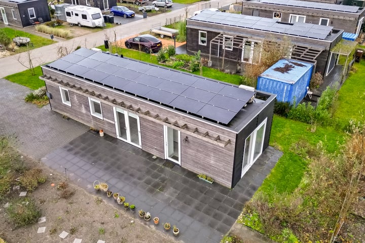Isaac Newtonstraat 106 in Almere foto
