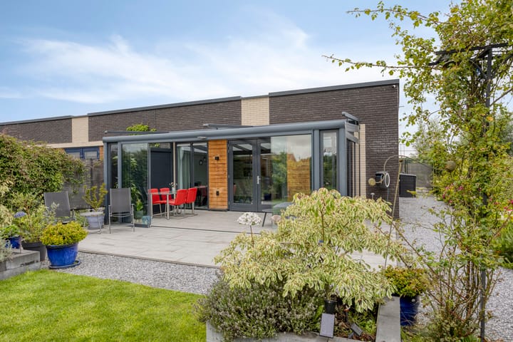 Isaac Newtonstraat 86 in Almere