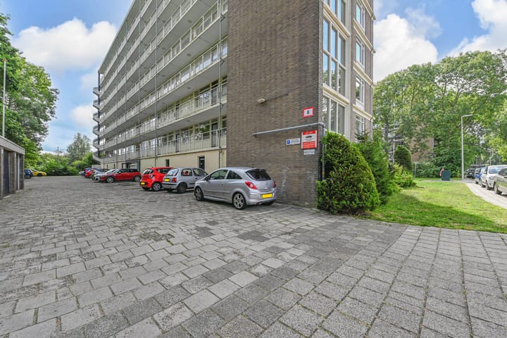 Isabellaland 1504 in 's-Gravenhage foto