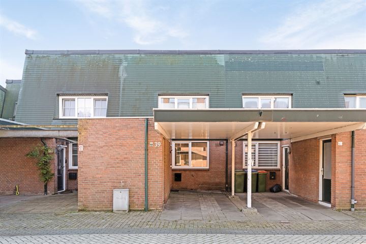 Isenburgstraat 39 in Breda foto