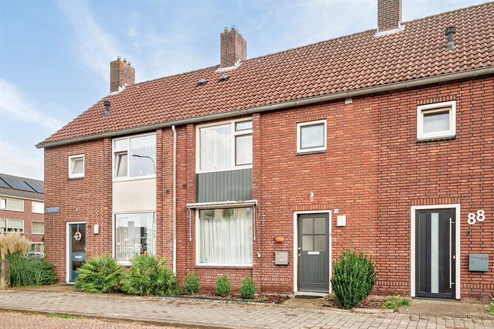 Itterestraat 90 in Helmond foto