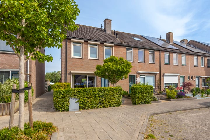 J.A. van Vurenstraat 19 in Noordeloos foto