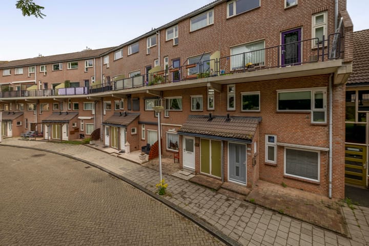Foto van woning J.C. Sterrenburgstraat 23, Spijkenisse