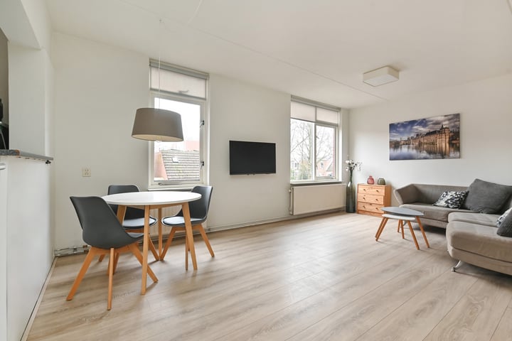 J.C. van der Lansstraat 6 in 's-Gravenhage foto