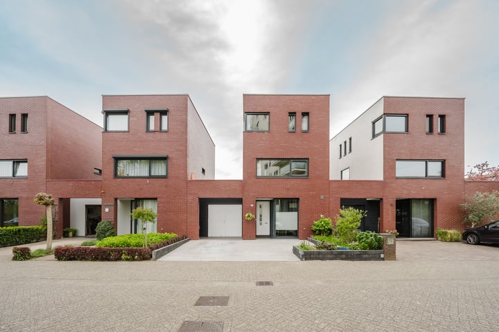 Foto van woning J. de Baanlaan 60, Spijkenisse