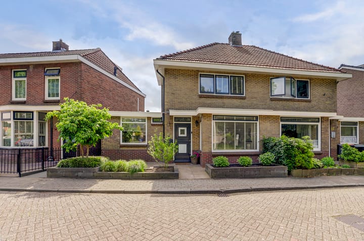 Foto van woning J. Duikerstraat 20, Almelo