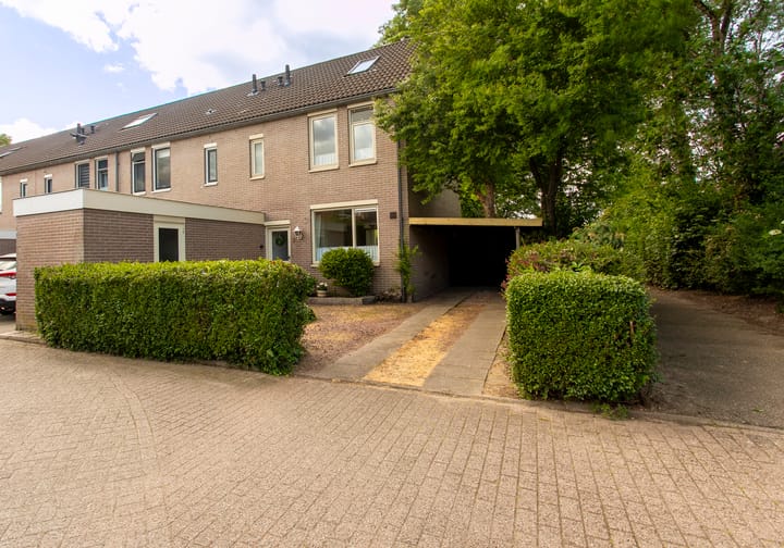 J.H. Isingserf 2 in Soest foto