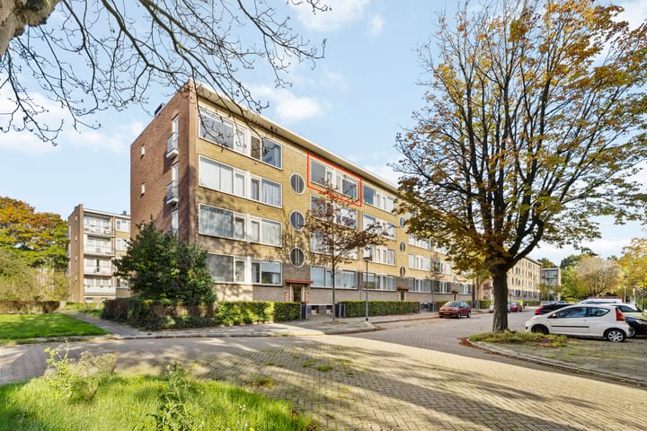 J.H.Leopoldhof 15 in Weesp foto