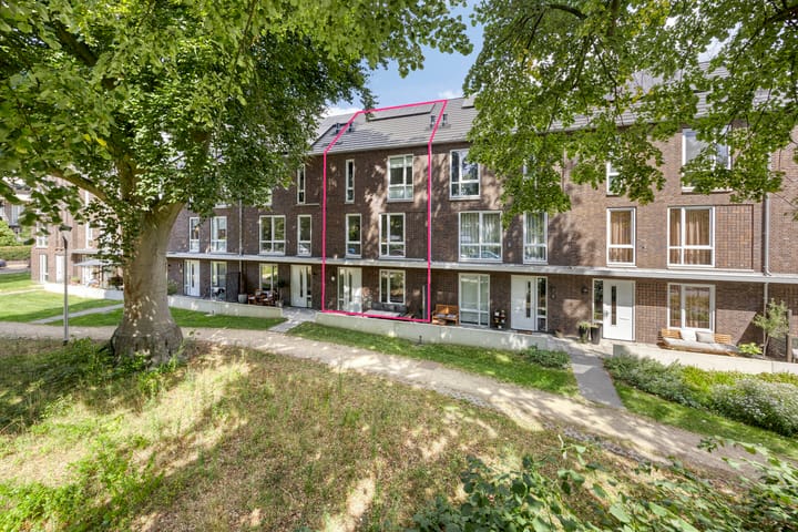 Foto van woning J.H. van Bolhuispad 12, Deventer