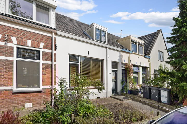 J.I. Sandersestraat 35 in Oost-Souburg foto
