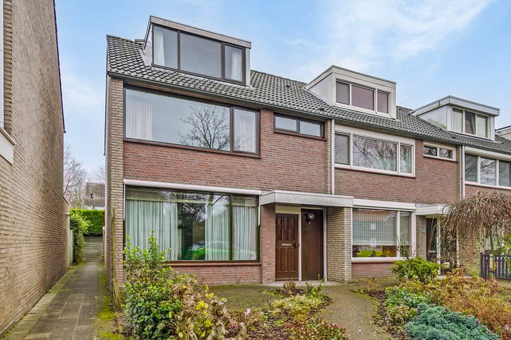 J.J. de Vlamstraat 215 in Best foto