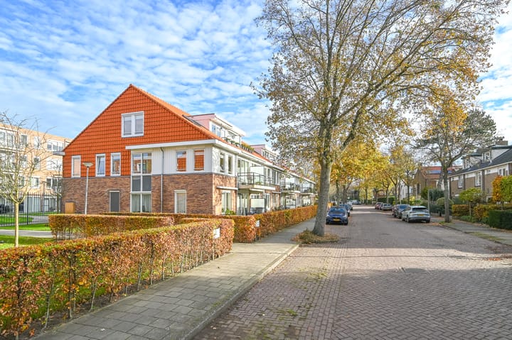 J.T. Cremerlaan 92B in Santpoort-Noord