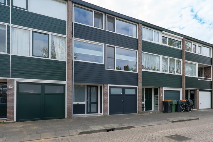 J. van de Veldelaan 142 in Heerhugowaard foto