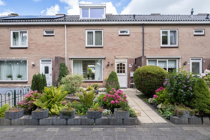J. van de Veldelaan 27 in Heerhugowaard
