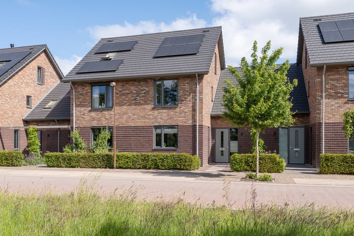 J. van der Woerd-Mollstraat 9 in Barneveld foto