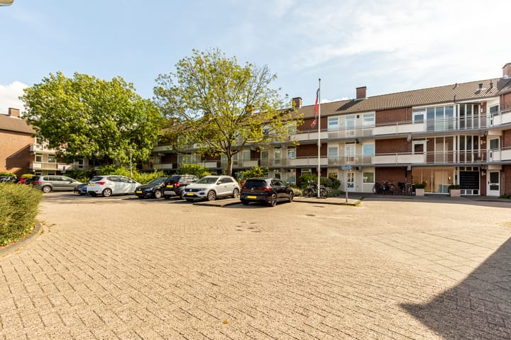 Jaap Buijshof 26 in Aerdenhout foto