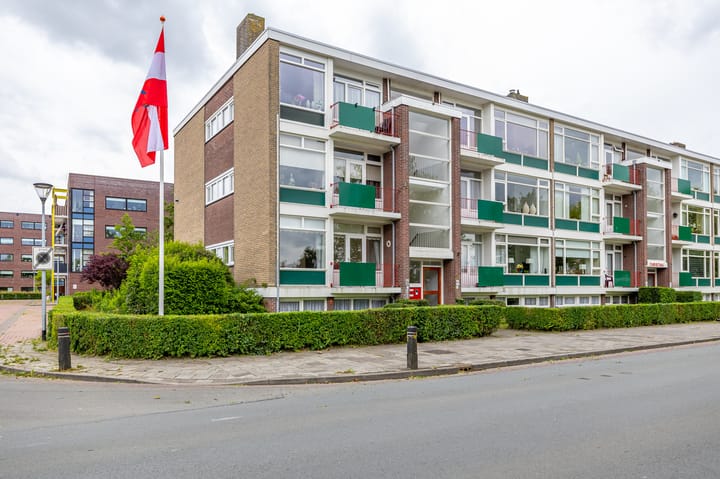 Jachtlaan 20 in Delfzijl foto