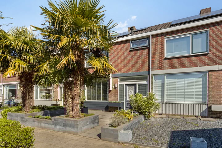 Jacob Catsstraat 19 in Hendrik-Ido-Ambacht foto
