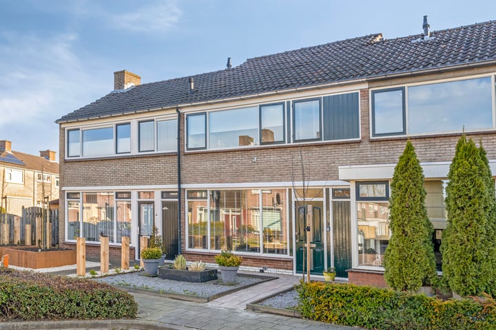 Jacob Catsstraat 8 in Winterswijk foto
