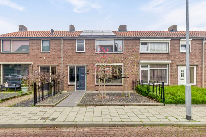 Jacob Roggeveenstraat 32 in Goes foto