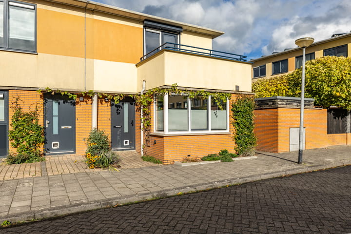 Jacob van Hattumstraat 1 in Groningen